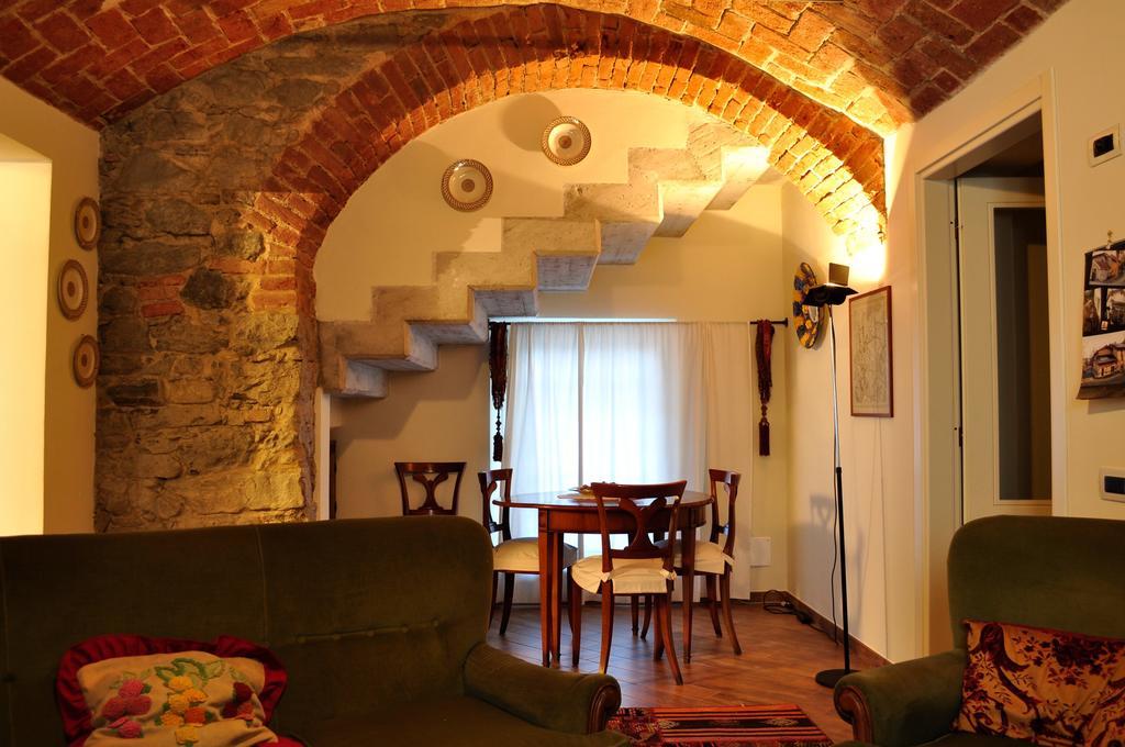 Le Macine Relais Bed & Breakfast Cairo Montenotte Eksteriør bilde
